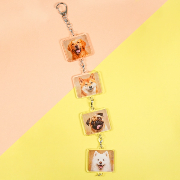 ピンクのシャカシャカアクリルキーホルダー
